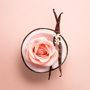ROSAS E COCO - A tradicional rosa ganha um novo olhar, mais cremoso e aconchegante